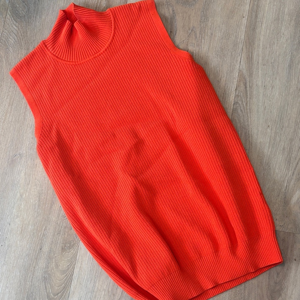 SHEIN ORANGE RIBBED TURTLENECK VEST